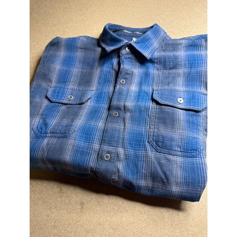 Kuhl Mens XL Blue Grey Plaid Flannel Button Down Shirt Long Sleeve Outdoor 2563